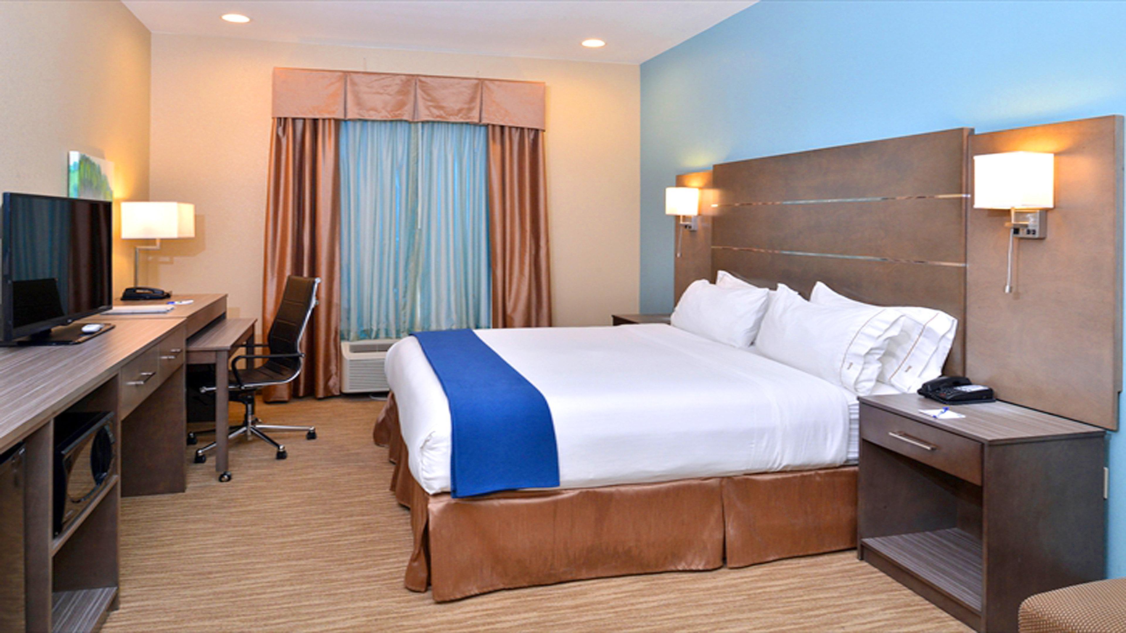 Holiday Inn Express And Suites Schulenburg By Ihg Dış mekan fotoğraf