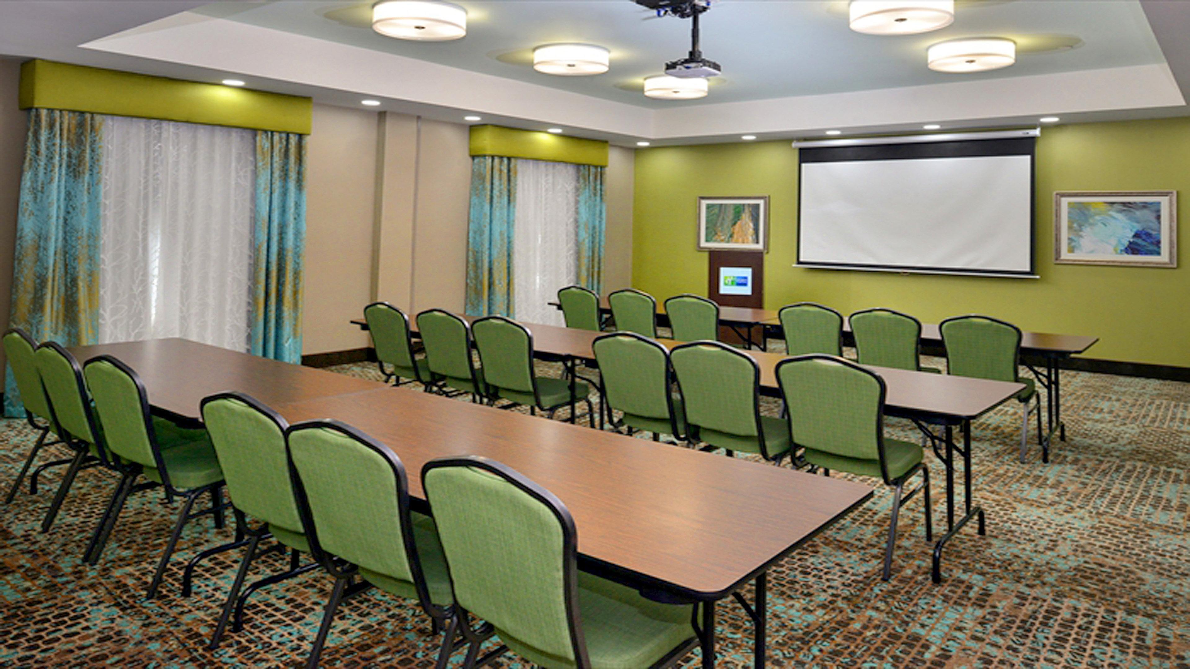 Holiday Inn Express And Suites Schulenburg By Ihg Dış mekan fotoğraf