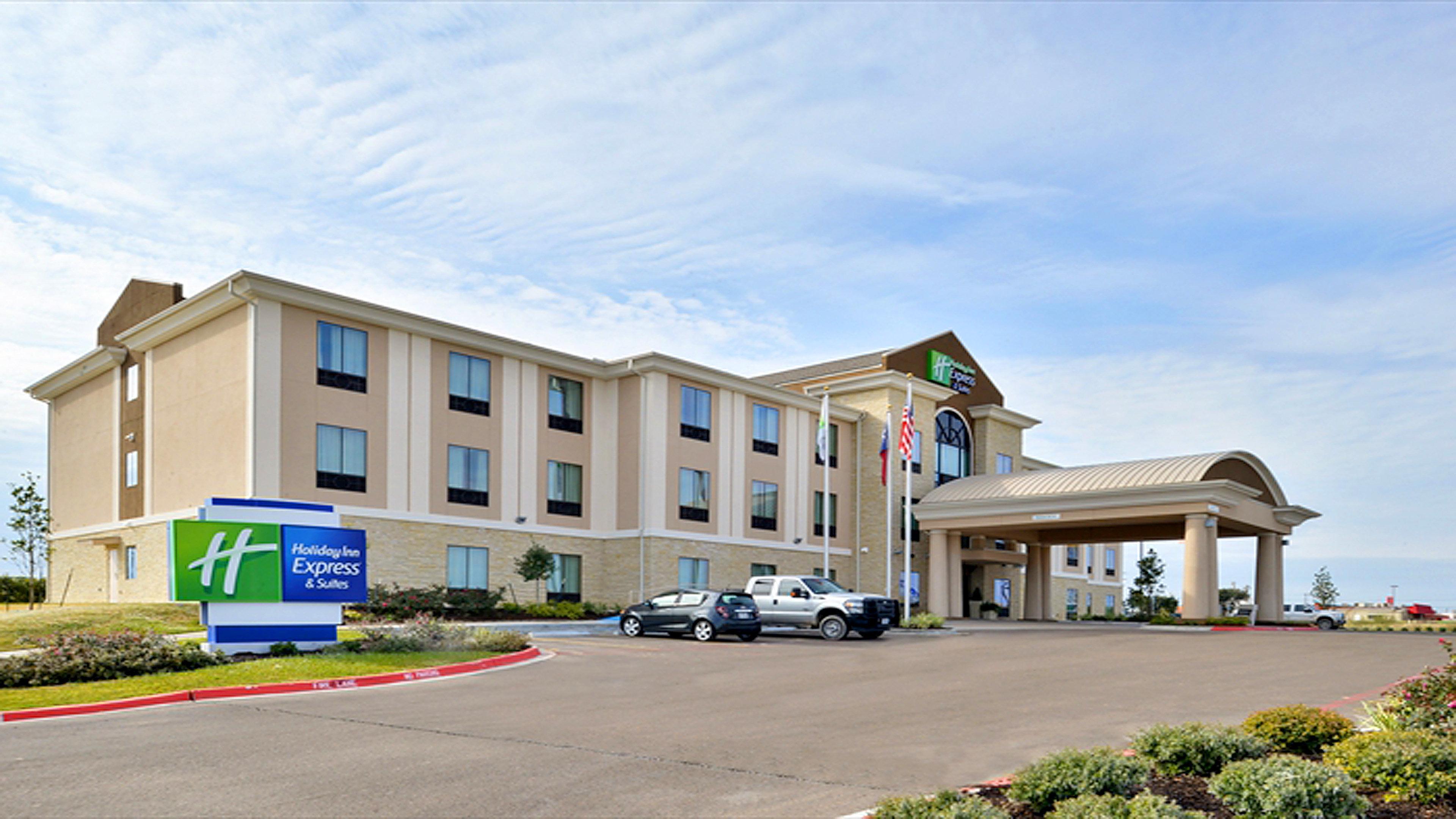 Holiday Inn Express And Suites Schulenburg By Ihg Dış mekan fotoğraf