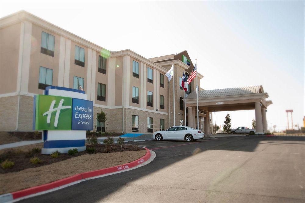 Holiday Inn Express And Suites Schulenburg By Ihg Dış mekan fotoğraf